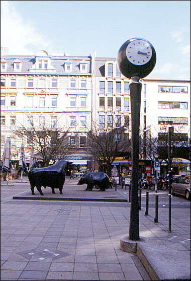 Uhr Börsenplatz